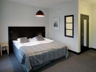 Отель Hotel Tegel Фискарс Двухместный номер с 2 отдельными кроватями и ванной комнатой-5